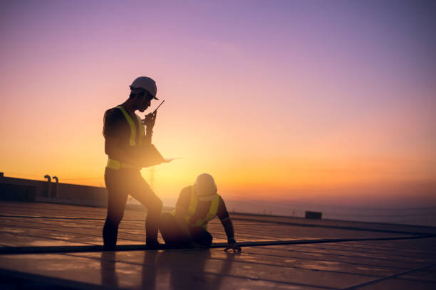 Roof Gutter Cleaning in Oroville East, CA
